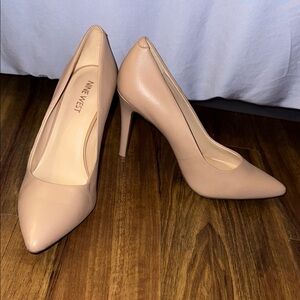 Nine West Women's Tan Pumps
